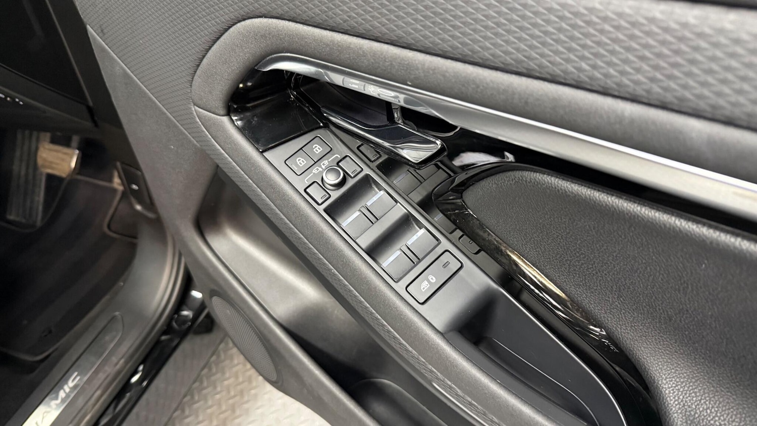 Used Land Rover Range Rover Evoque for sale - 78135650: Photo 25