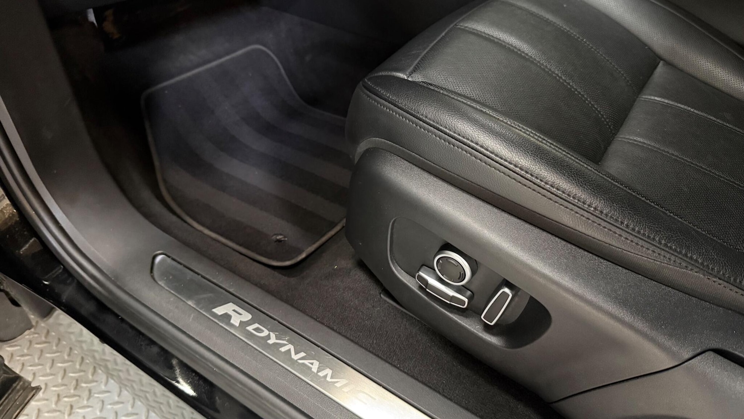 Used Land Rover Range Rover Evoque for sale - 78135650: Photo 45