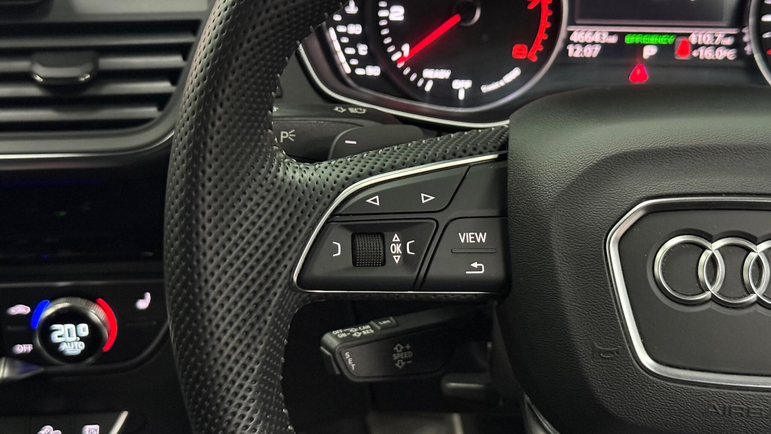 Used Audi Q5 2020 for sale - 75941171: Photo 30