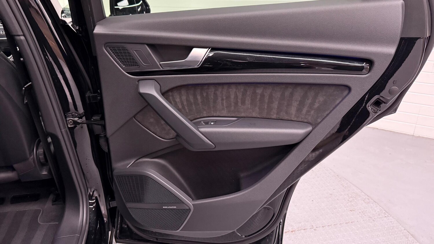 Used Audi Q5 2020 for sale - 75941171: Photo 43