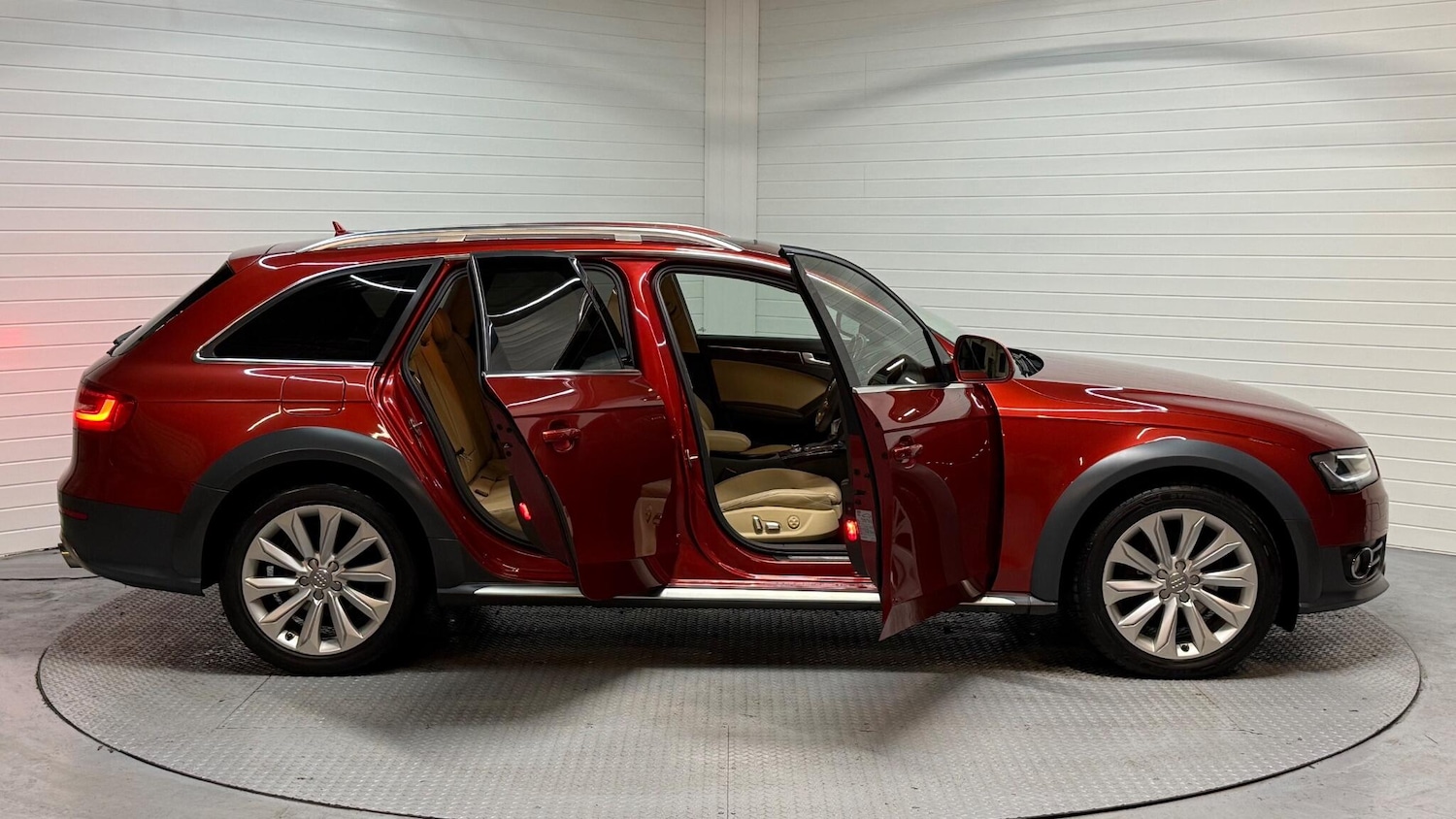 Used Audi A4 Allroad 2014 for sale - 77387005: Photo 13