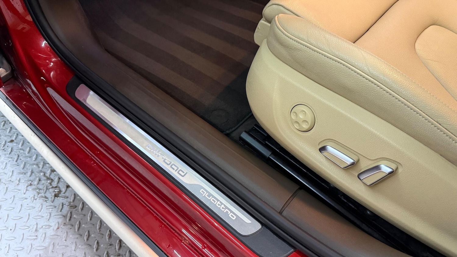 Used Audi A4 Allroad 2014 for sale - 77387005: Photo 62