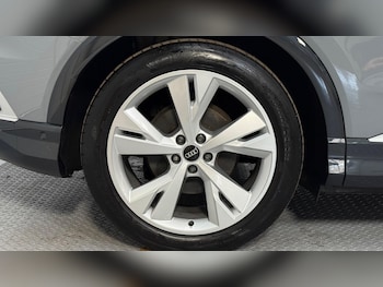 Used Audi Q4 e-tron 2023 for sale - 78301502: Photo