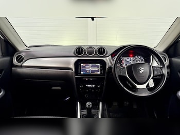 Used Suzuki Vitara 2018 for sale - 76327023: Photo