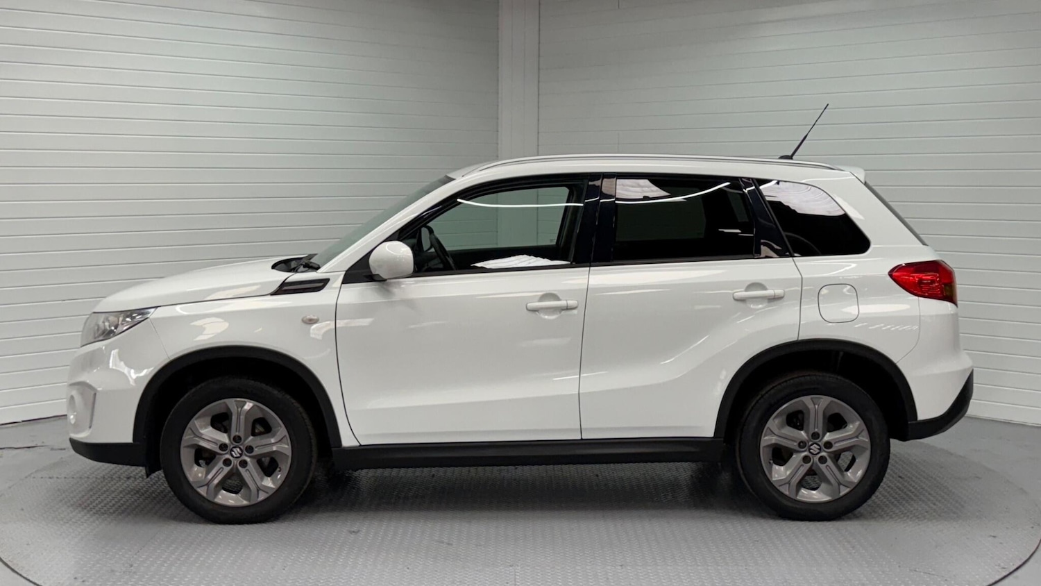 Used Suzuki Vitara 2018 for sale - 76327023: Photo 8