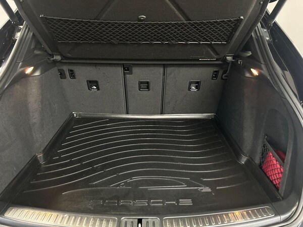 Used Porsche Macan 2017 for sale - 76189355: Photo 22