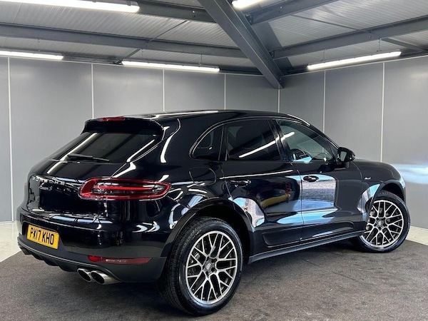 Used Porsche Macan 2017 for sale - 76189355: Photo 42
