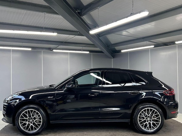 Used Porsche Macan 2017 for sale - 76189355: Photo 9