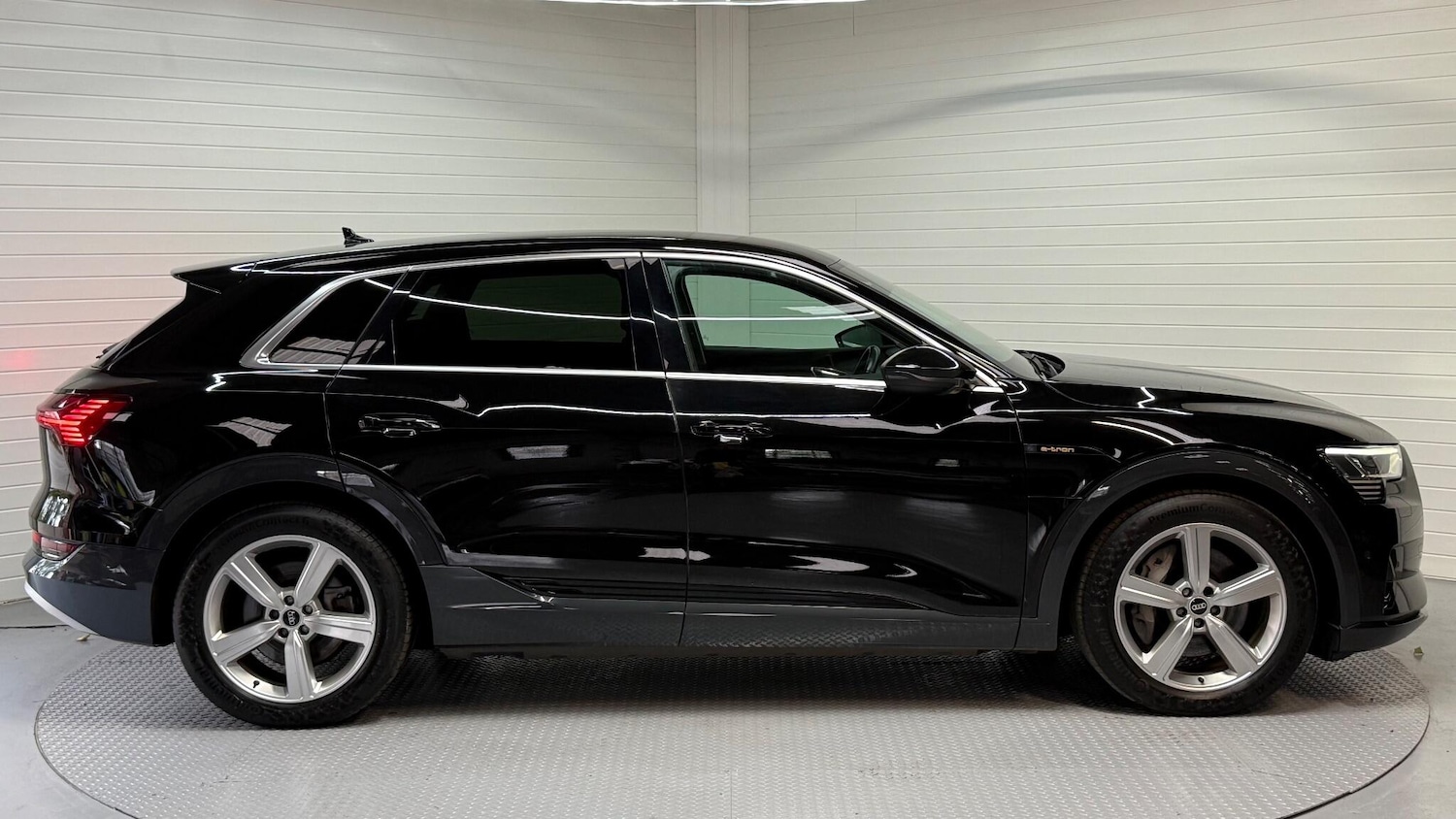 Used Audi e-tron 2021 for sale - 77074583: Photo 10