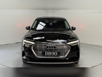 Used Audi e-tron 2021 for sale - 77074583: Photo