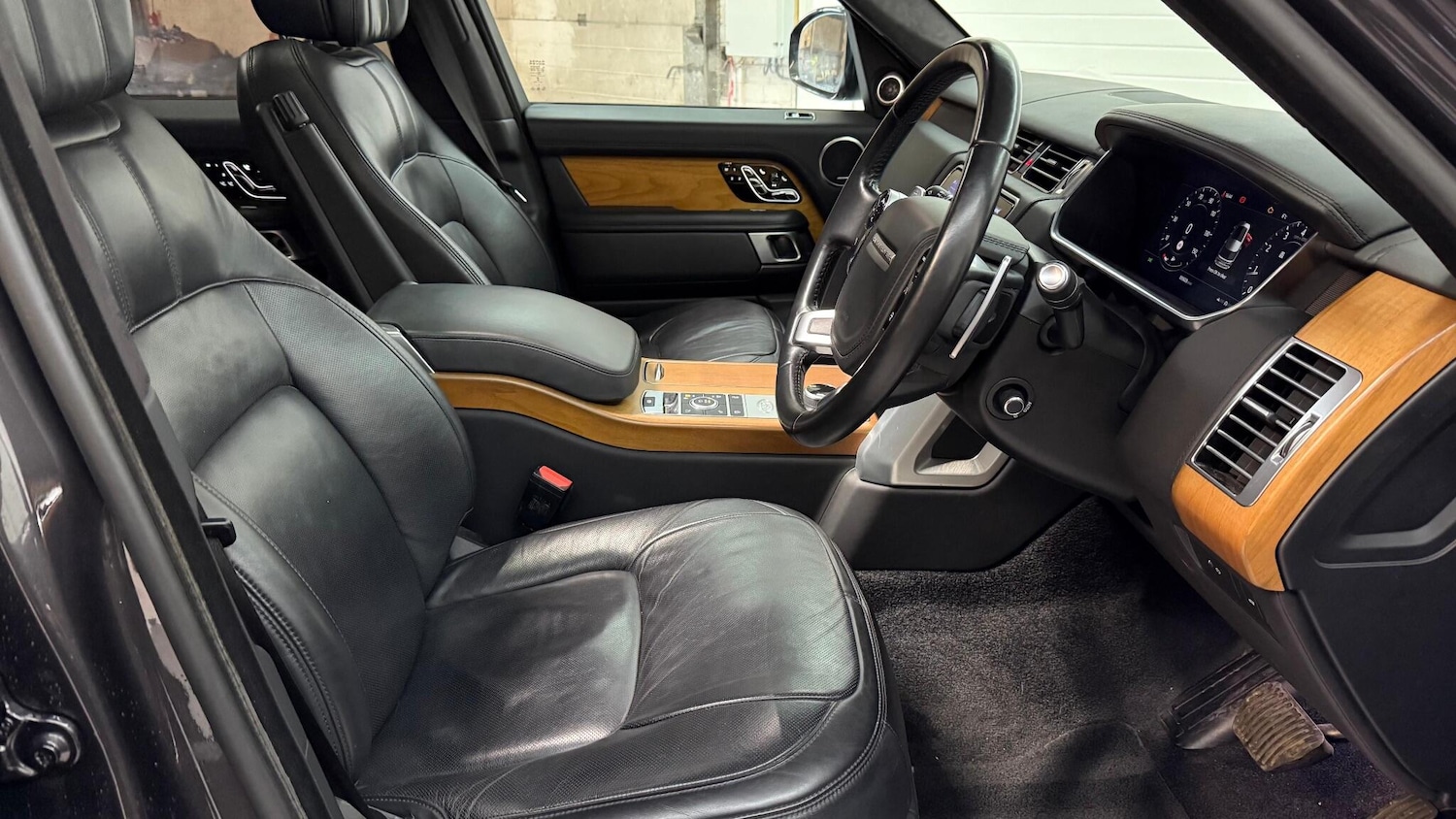 Used Land Rover Range Rover for sale - 77215129: Photo 37