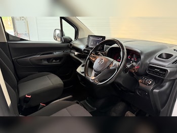 Used Vauxhall Combo 2021 for sale - 76137605: Photo