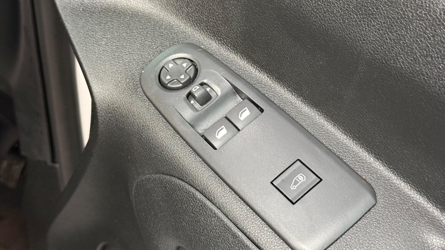 Used Vauxhall Combo for sale - 77737128: Photo 20