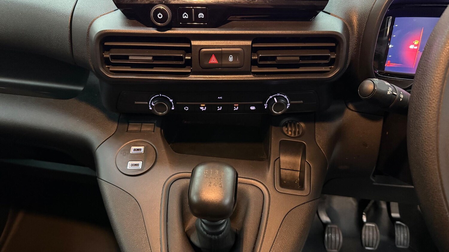 Used Vauxhall Combo for sale - 77737128: Photo 29