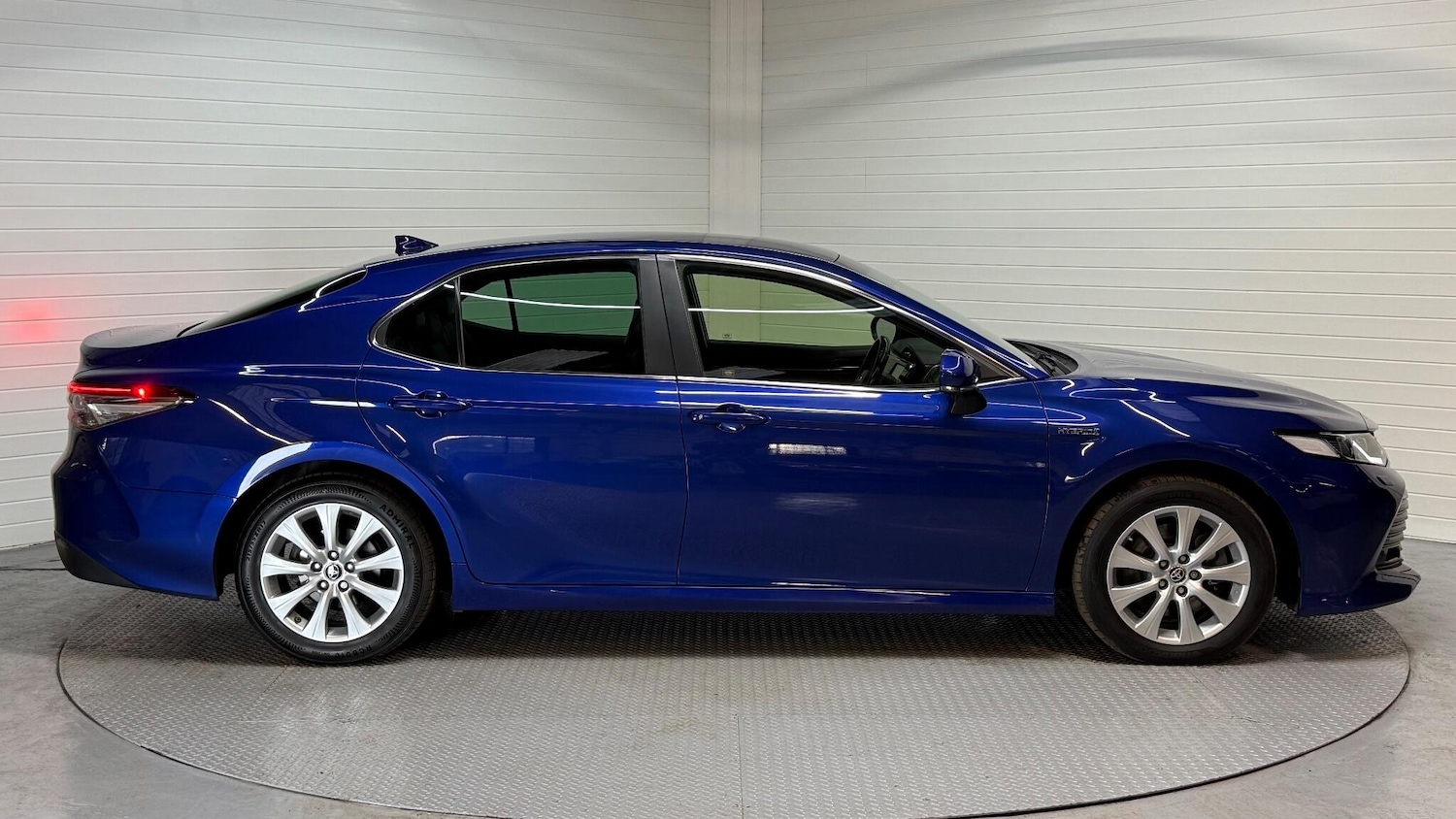 Used Toyota Camry 2021 for sale - 77015407: Photo 11