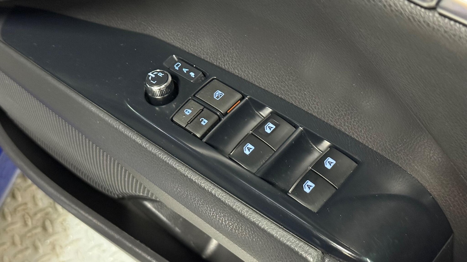 Used Toyota Camry 2021 for sale - 77015407: Photo 24