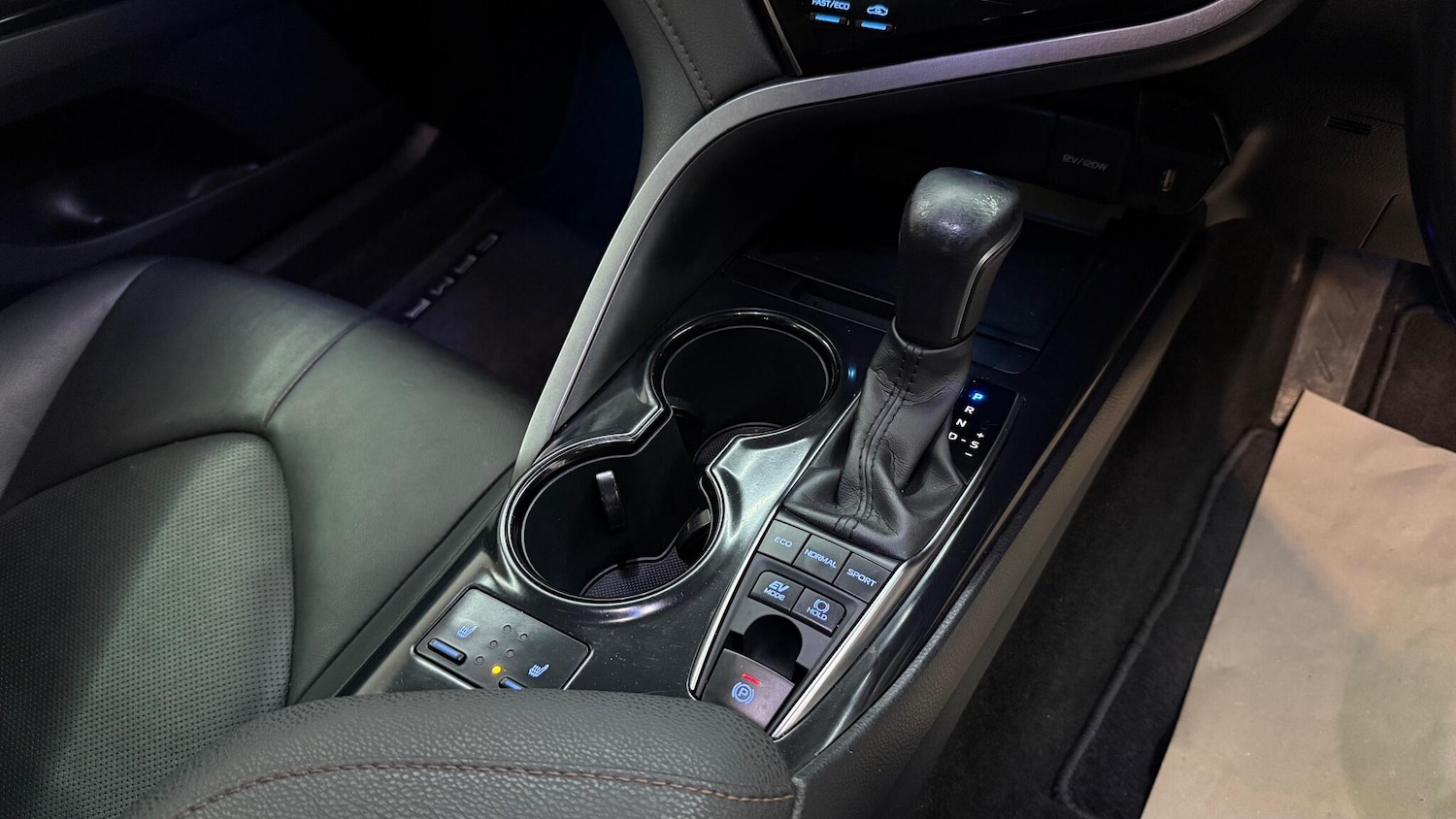 Used Toyota Camry 2021 for sale - 77015407: Photo 35