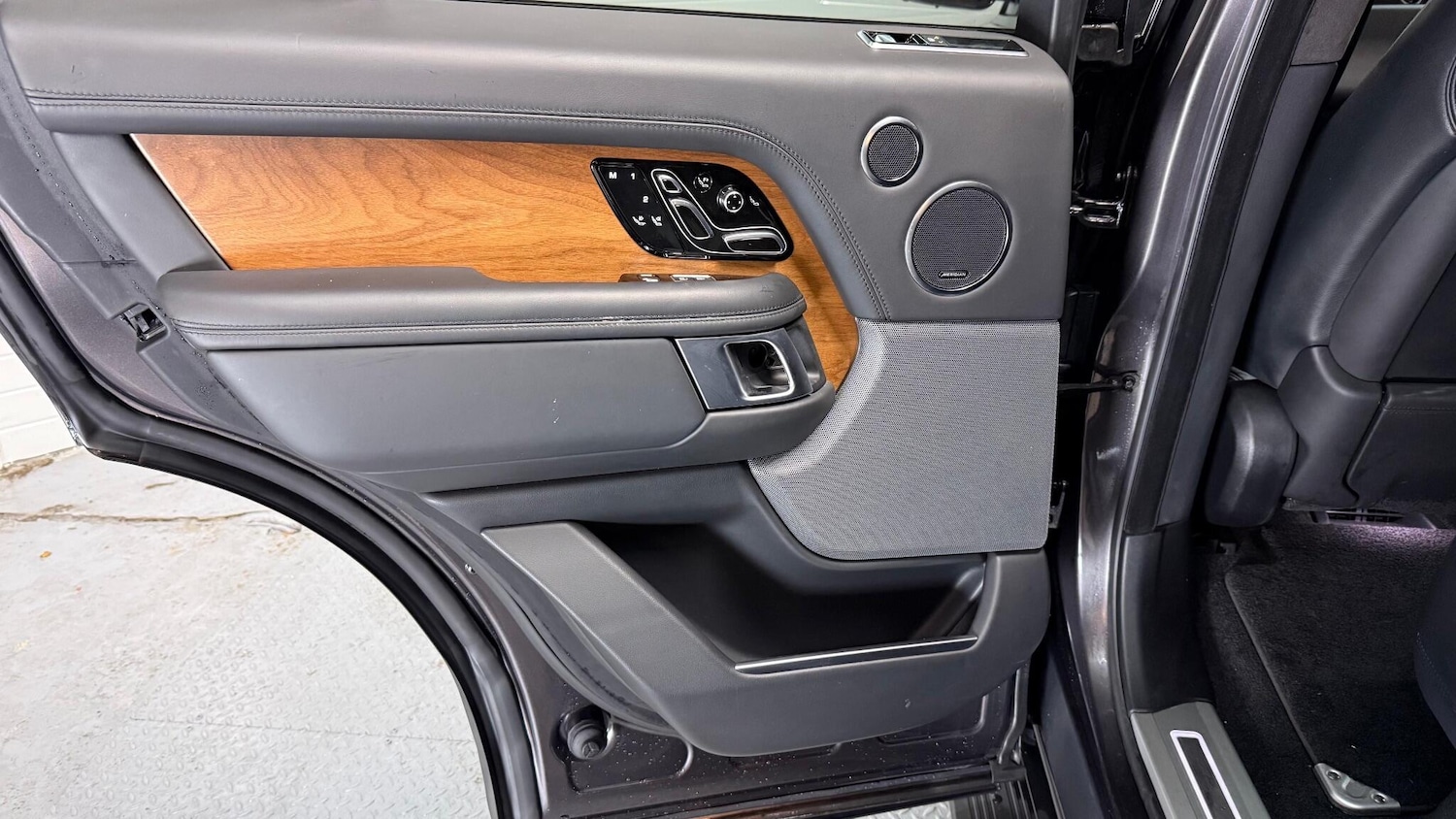 Used Land Rover Range Rover for sale - 77956940: Photo 19