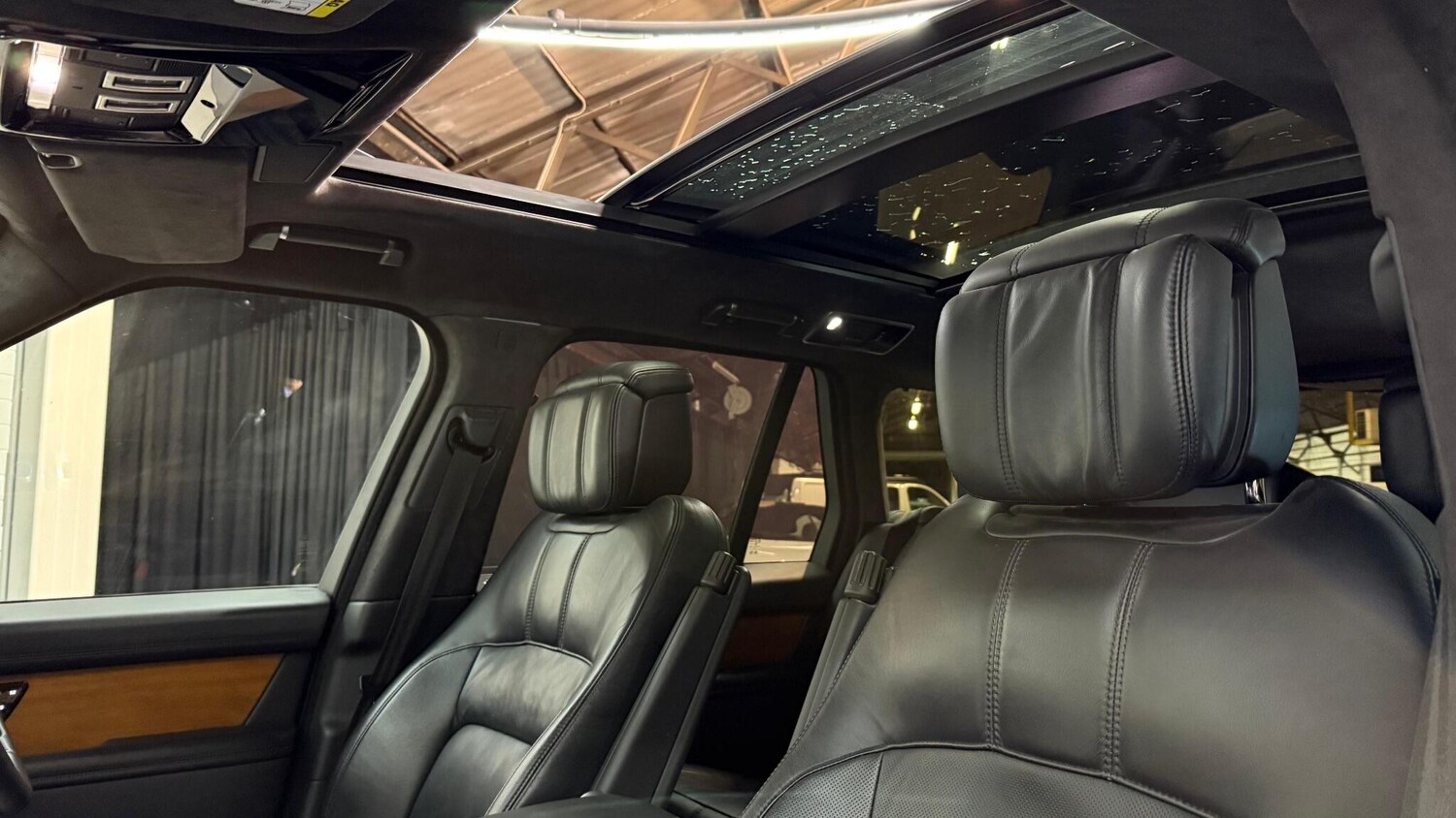 Used Land Rover Range Rover for sale - 77956940: Photo 32