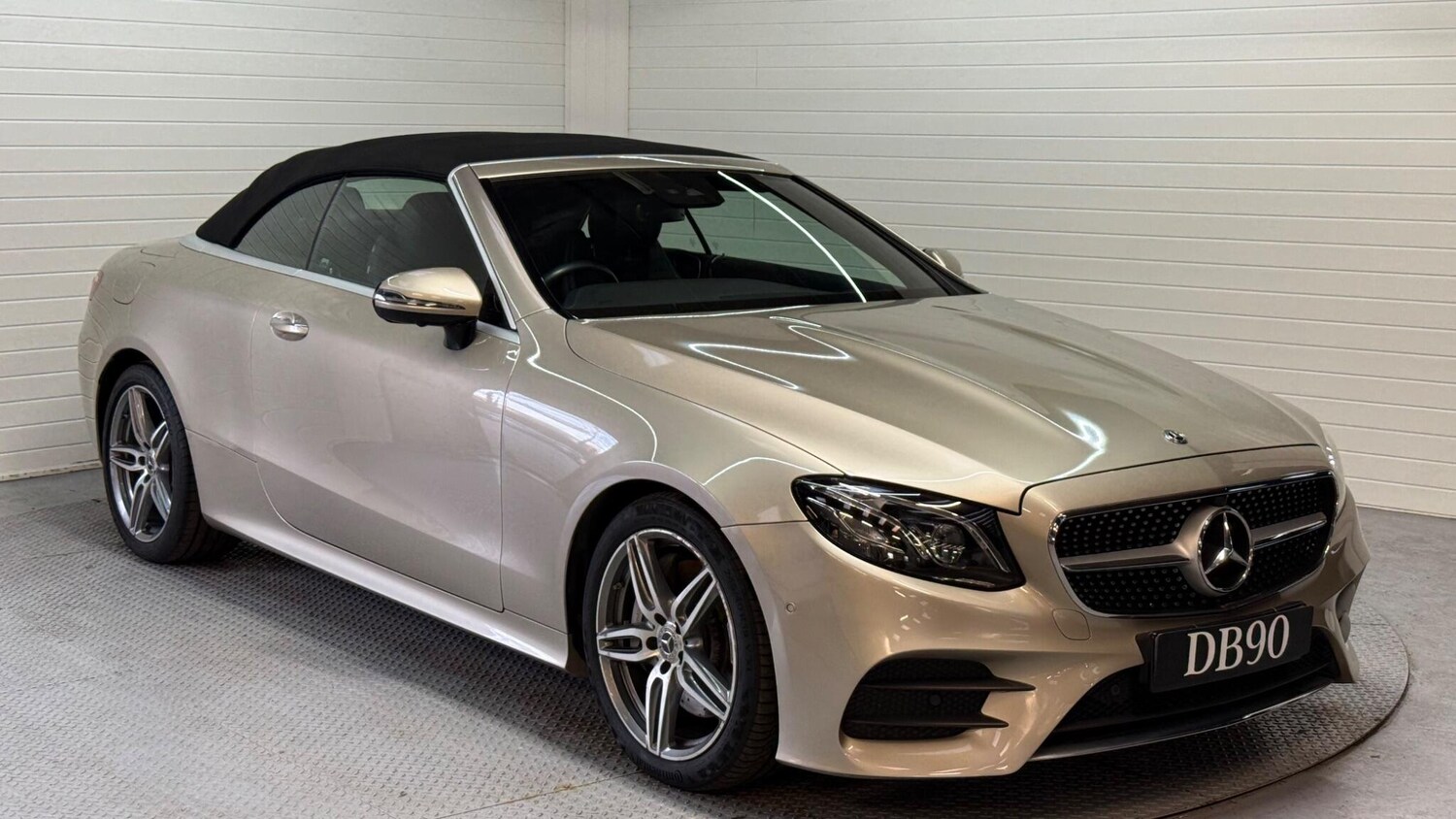 Used Mercedes-Benz E Class for sale - 77657529: Photo 13