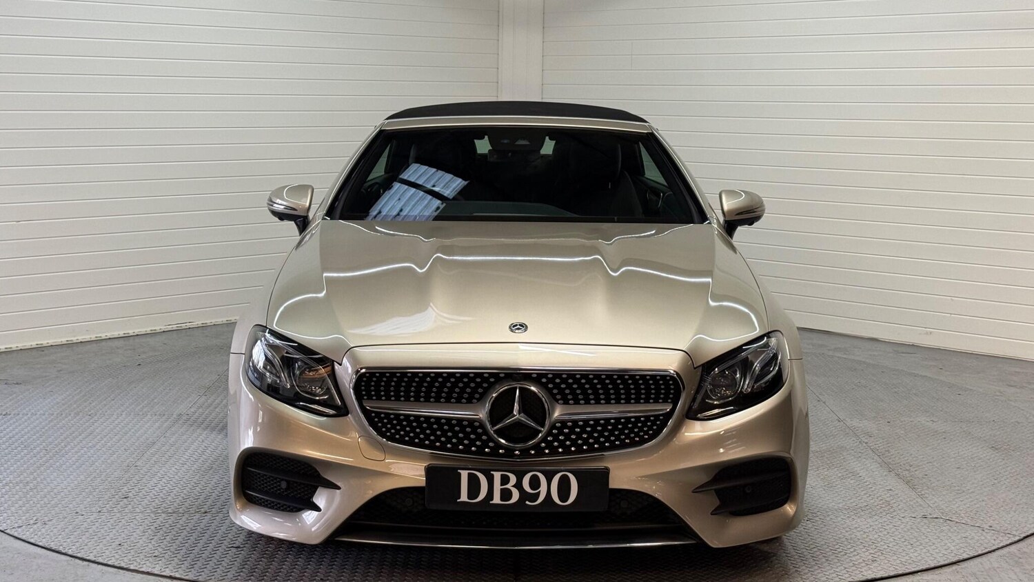 Used Mercedes-Benz E Class for sale - 77657529: Photo 14