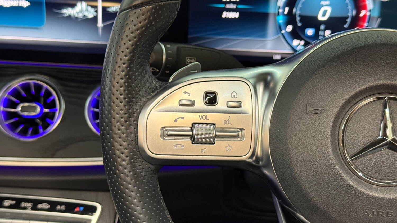 Used Mercedes-Benz E Class for sale - 77657529: Photo 27