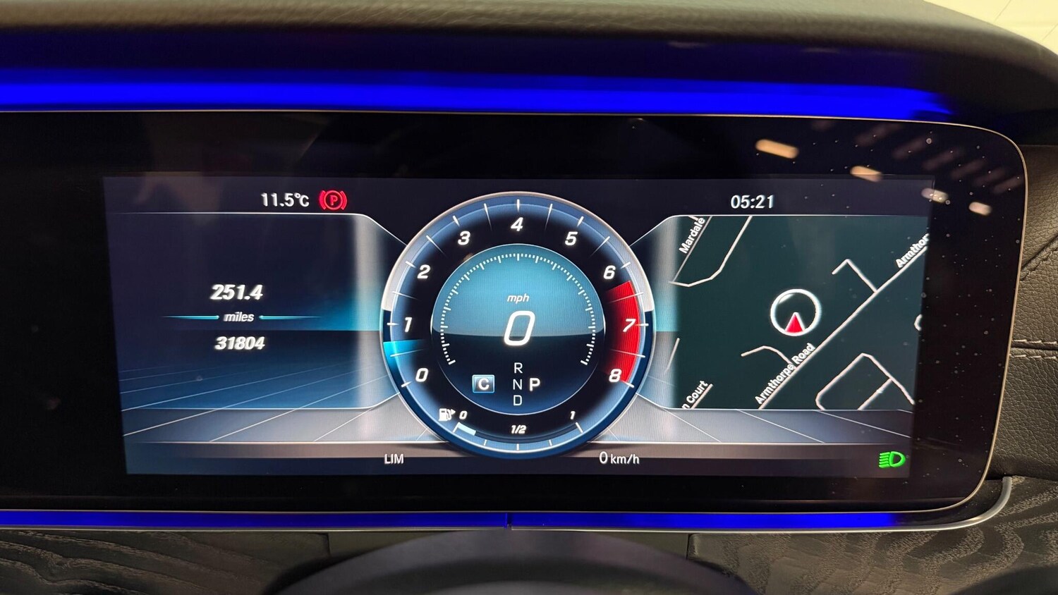 Used Mercedes-Benz E Class for sale - 77657529: Photo 28