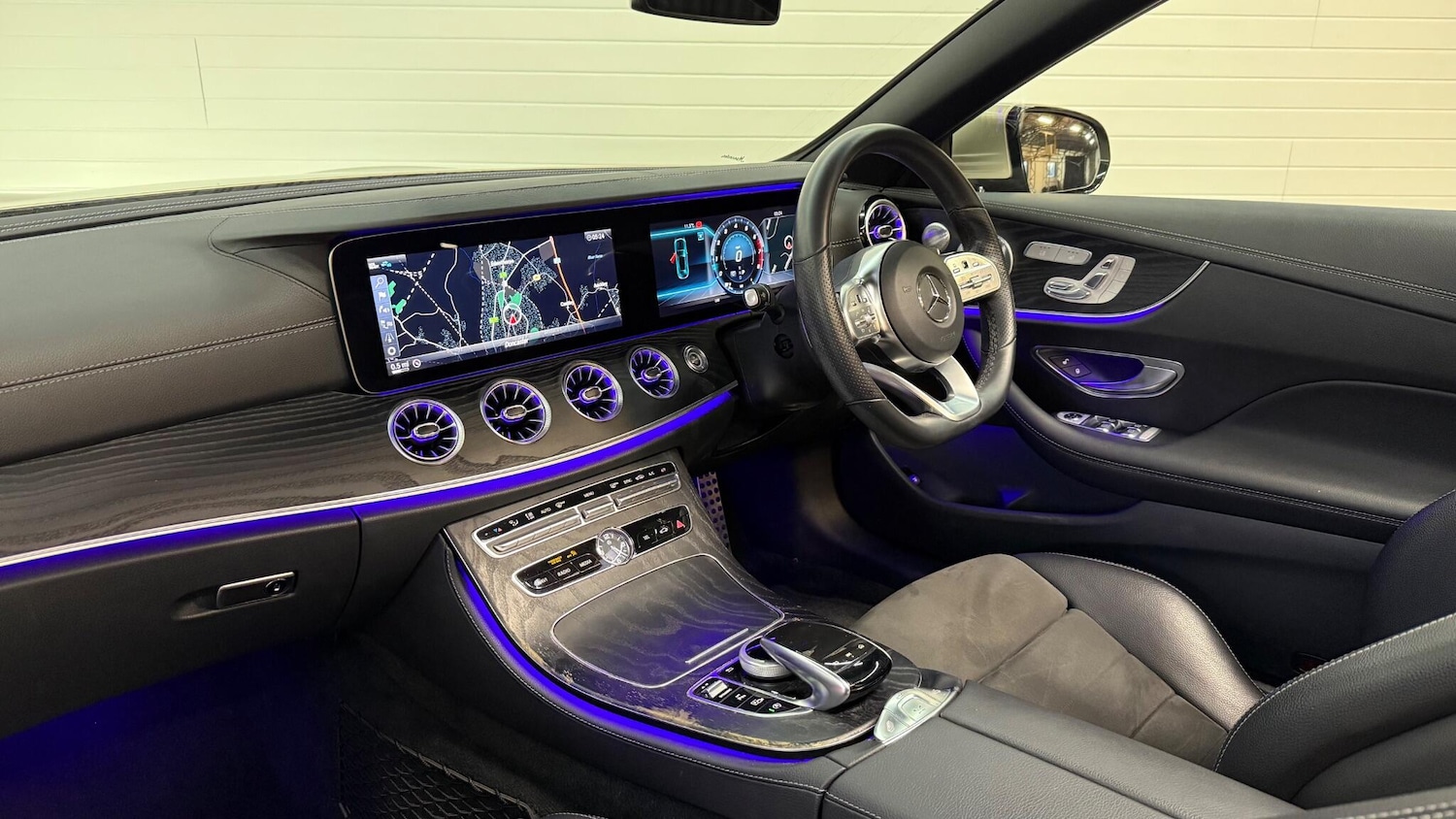 Used Mercedes-Benz E Class for sale - 77657529: Photo 43