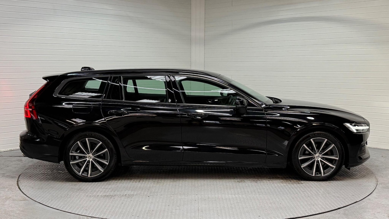 Used Volvo V60 2021 for sale - 77611466: Photo 12