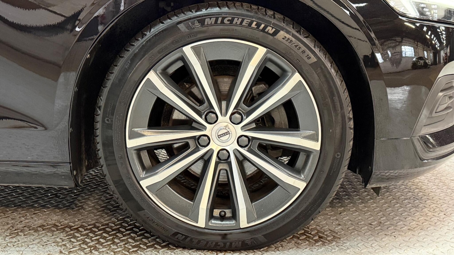 Used Volvo V60 2021 for sale - 77611466: Photo 3