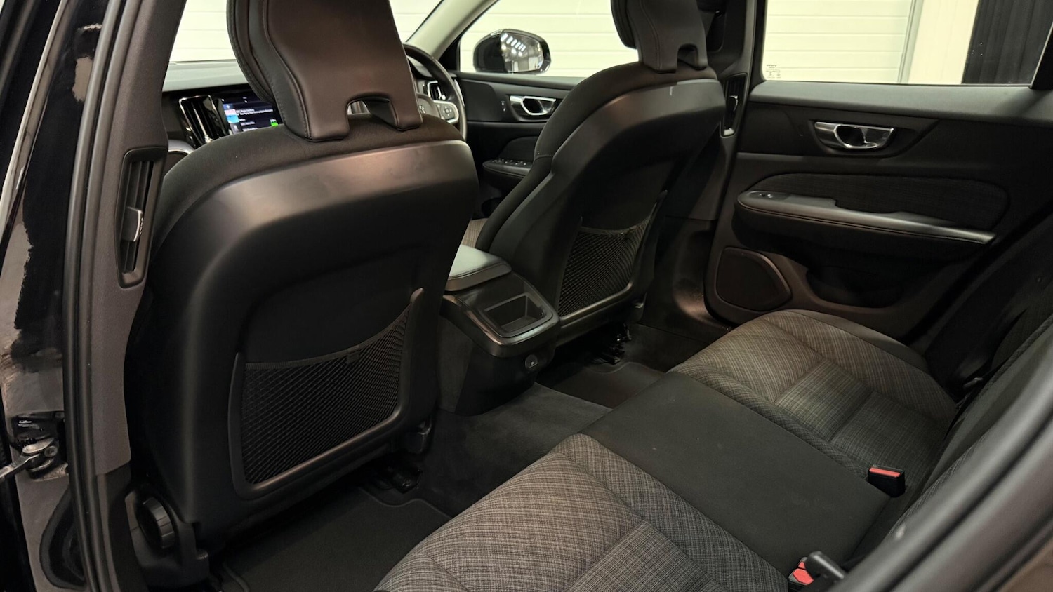 Used Volvo V60 2021 for sale - 77611466: Photo 49