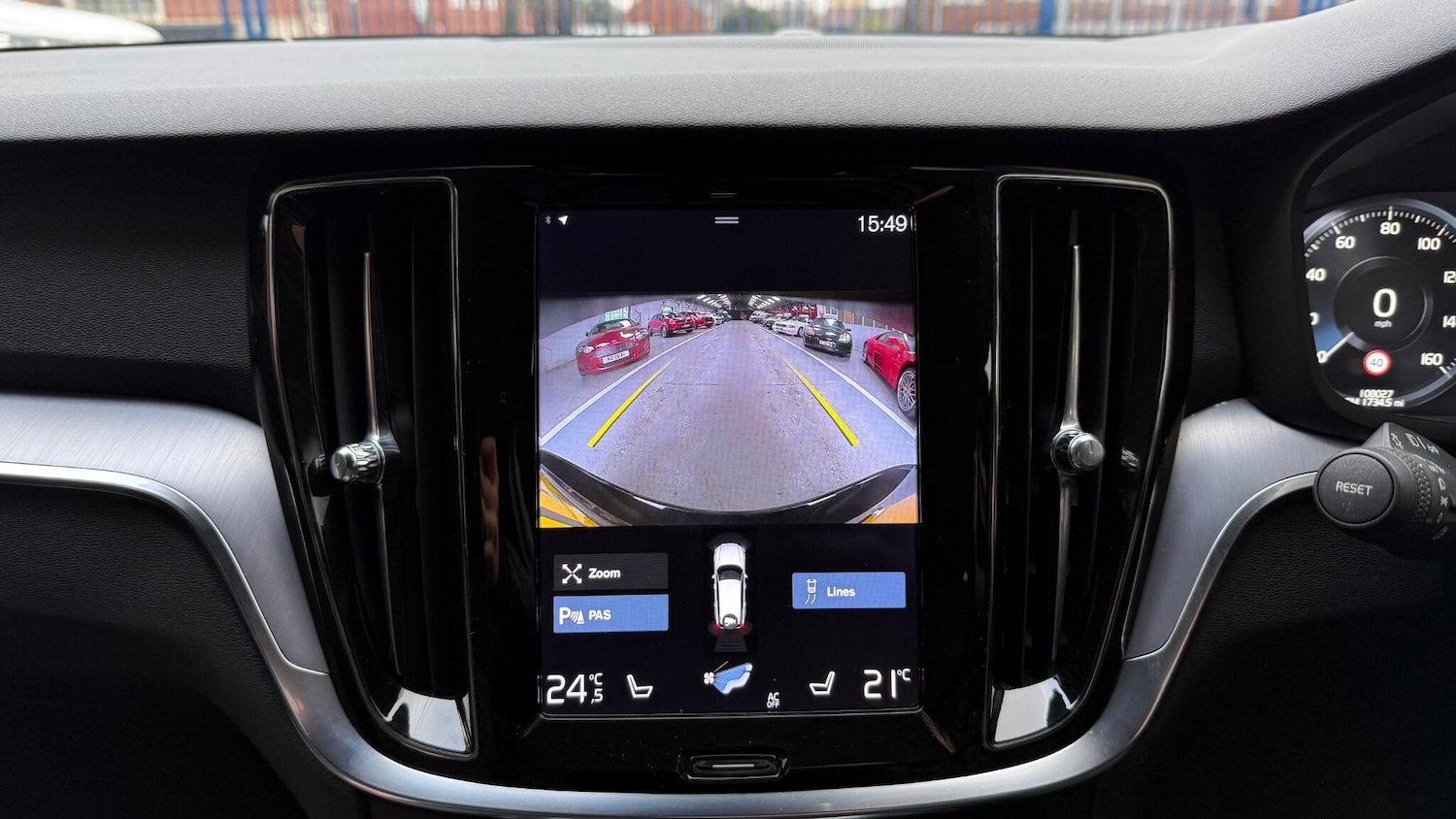 Used Volvo V60 2021 for sale - 77611466: Photo 57