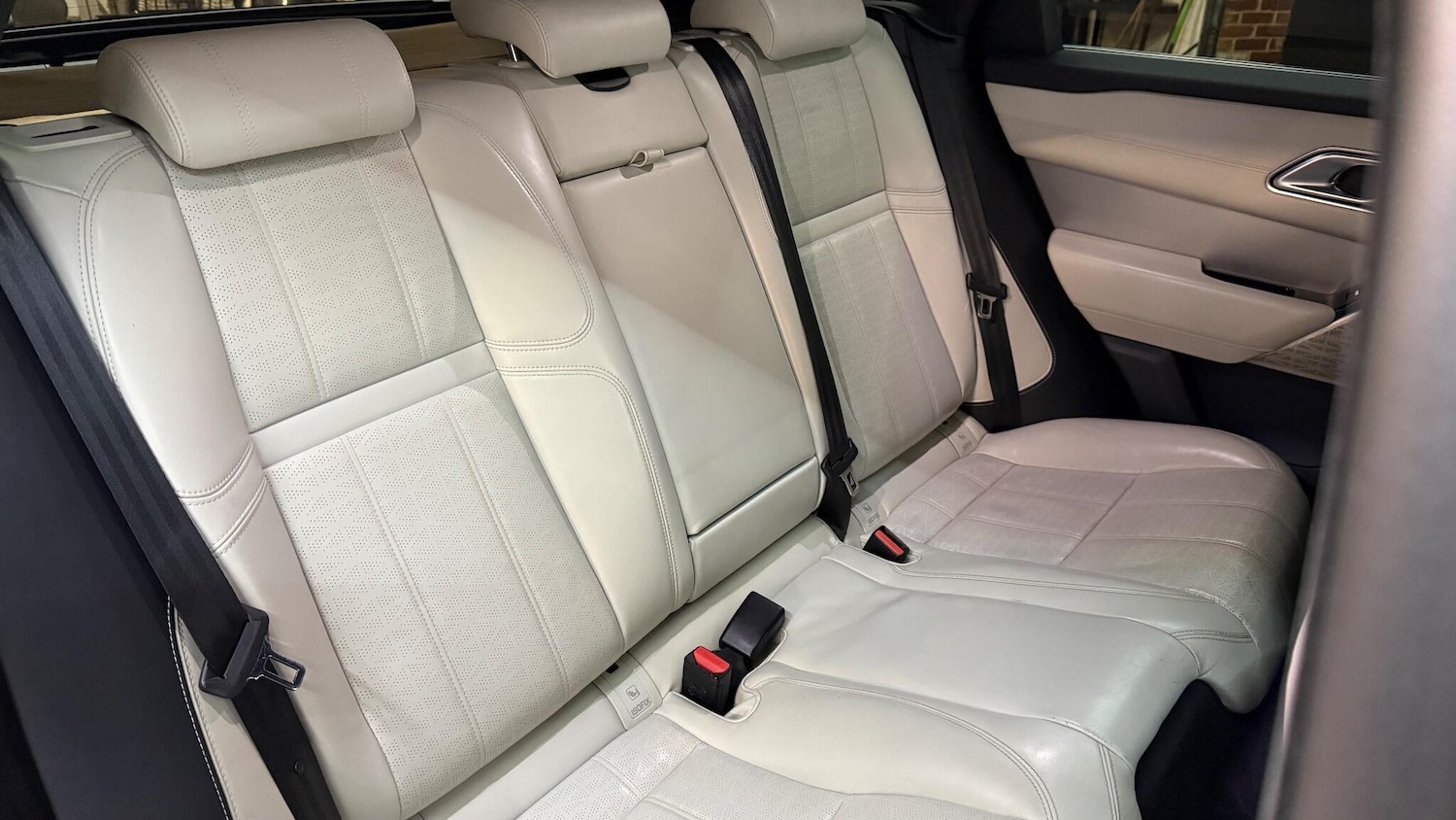 Used Land Rover Range Rover Velar 2019 for sale - 76989109: Photo 45