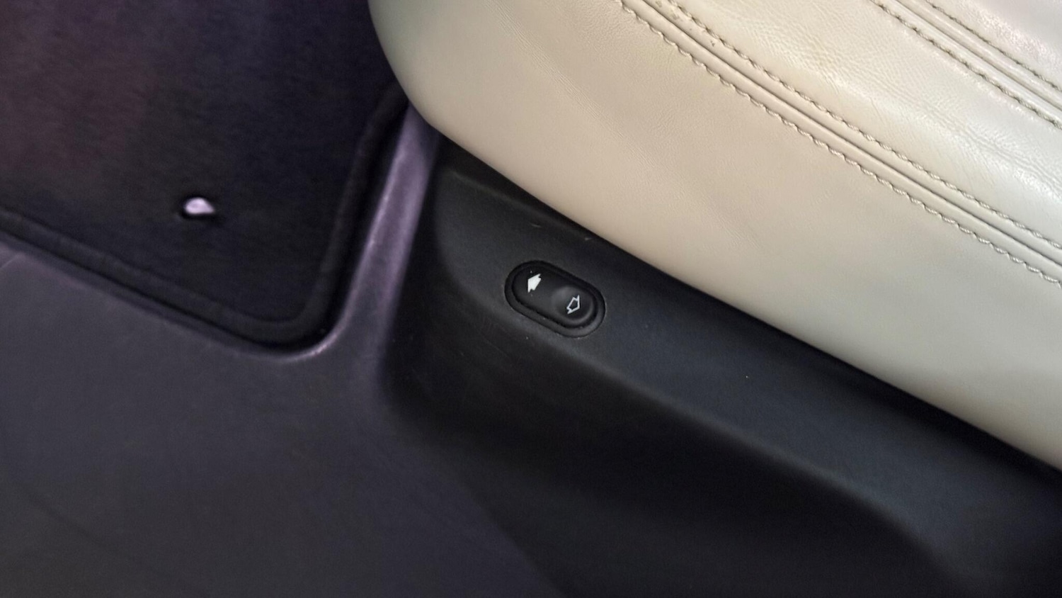 Used Land Rover Range Rover Velar 2019 for sale - 76989109: Photo 48