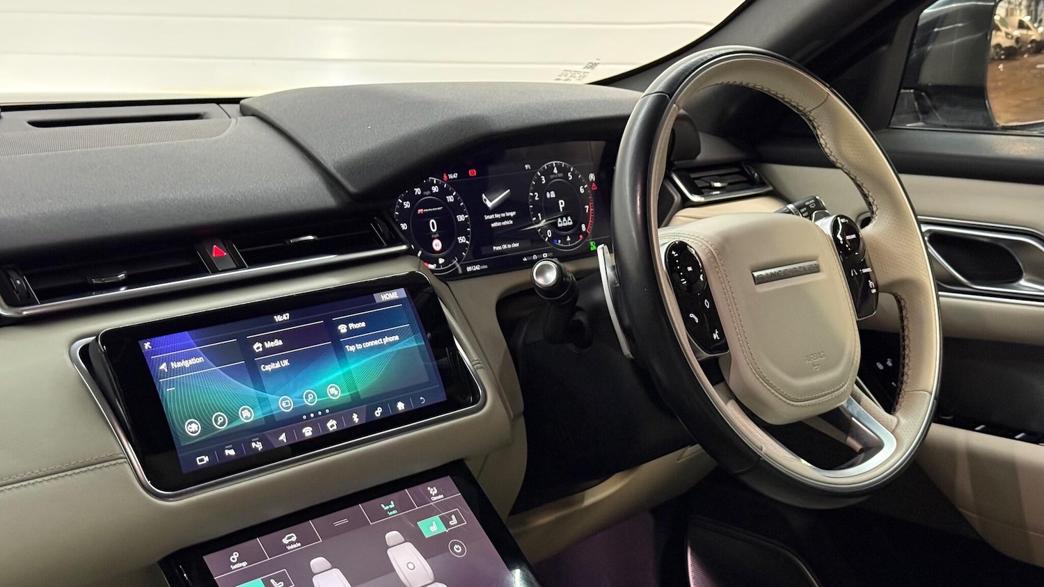 Used Land Rover Range Rover Velar 2019 for sale - 76989109: Photo 51