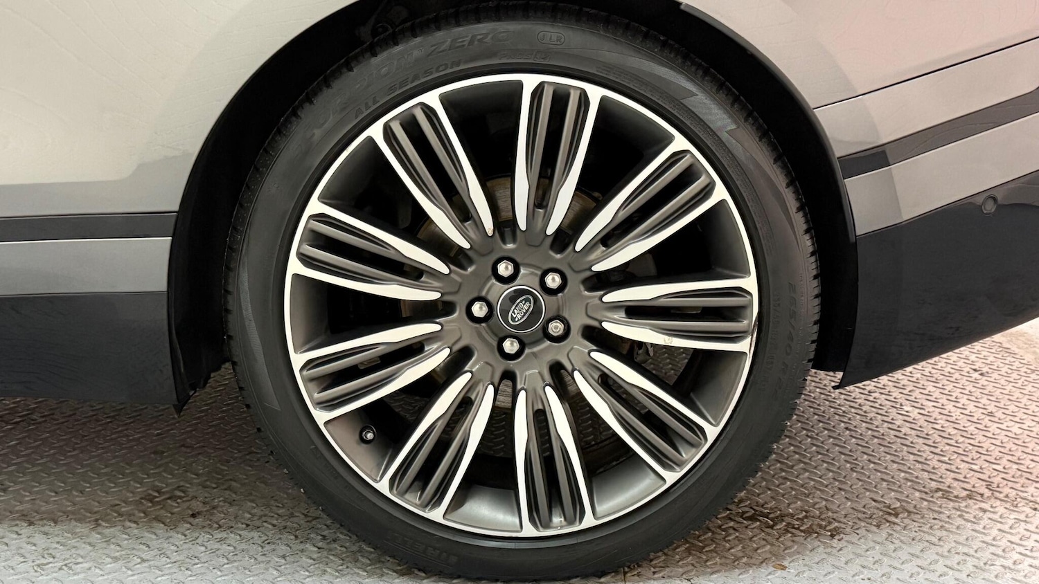 Used Land Rover Range Rover Velar 2019 for sale - 76989109: Photo 56