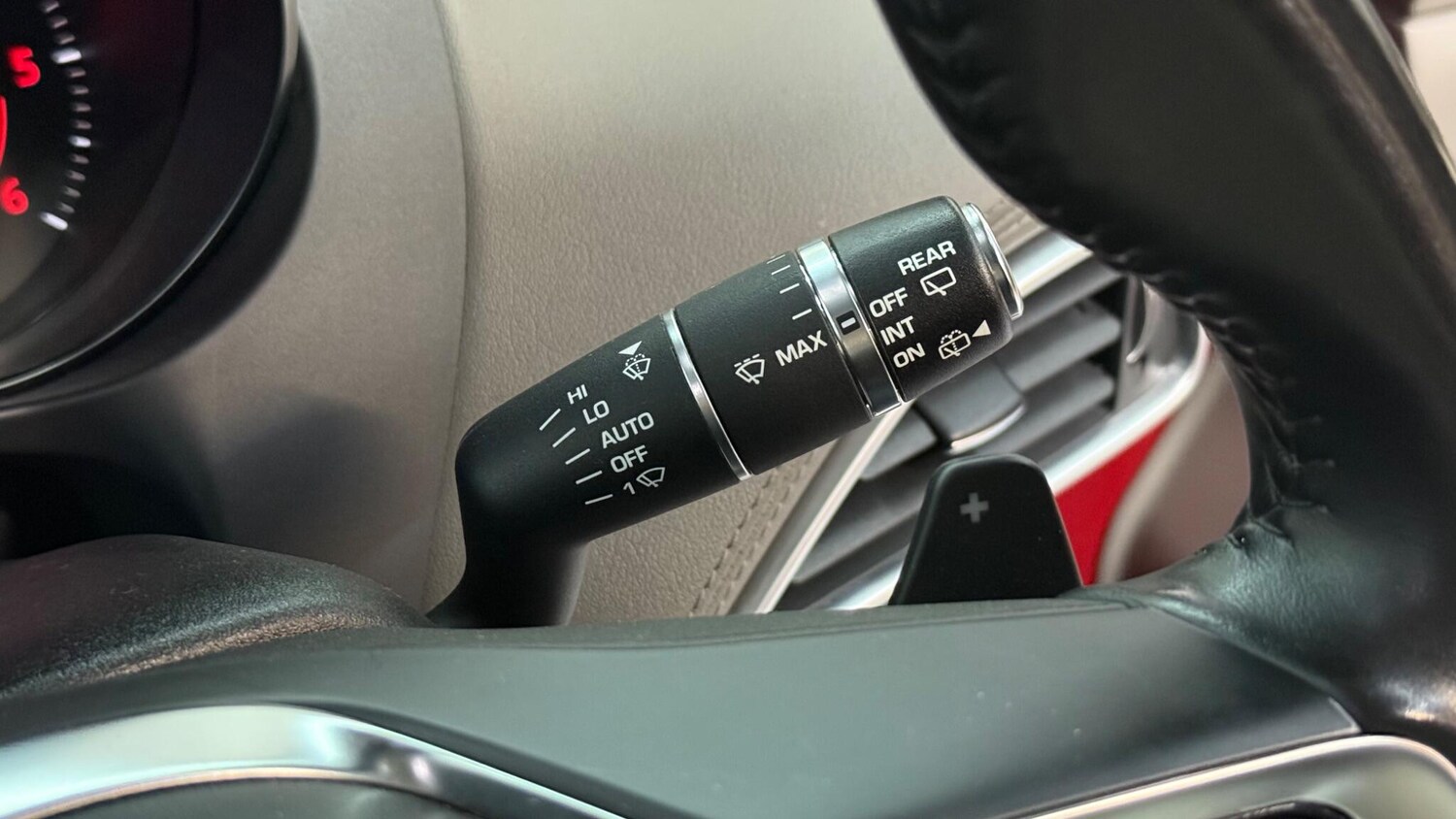Used Jaguar F-Pace 2018 for sale - 76370353: Photo 36