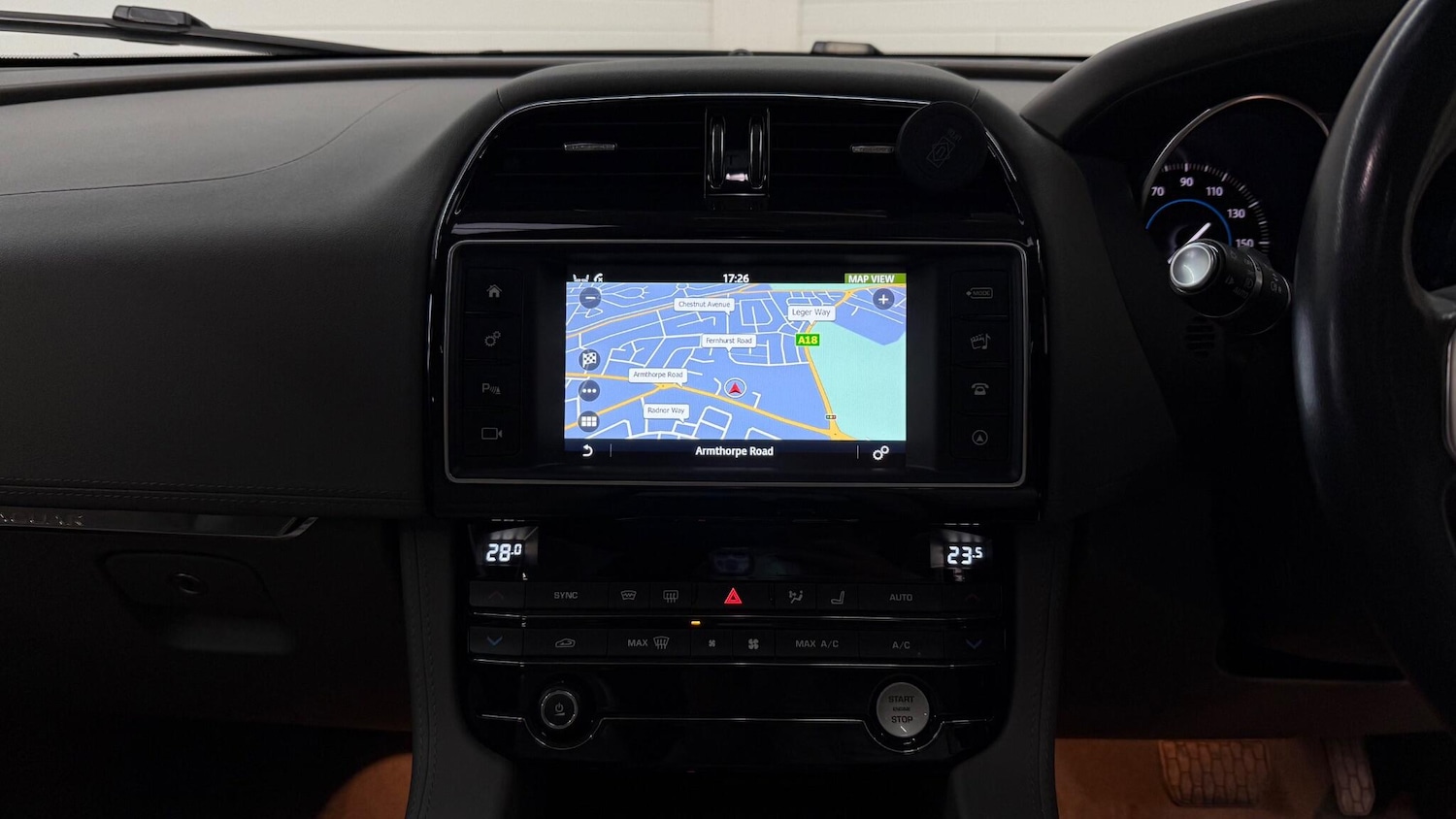 Used Jaguar F-Pace 2018 for sale - 76370353: Photo 39