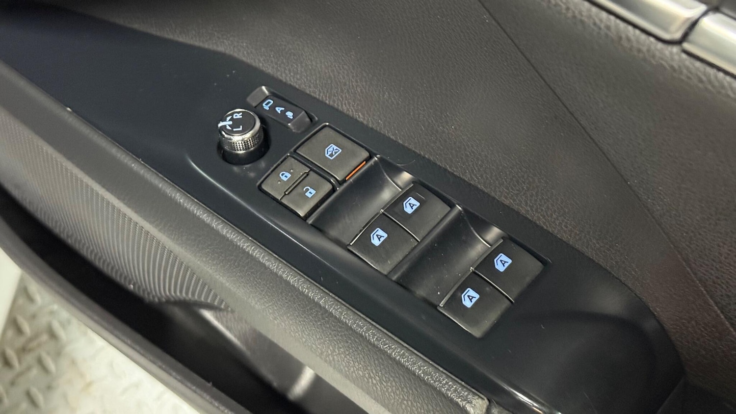 Used Toyota Camry 2021 for sale - 76964510: Photo 22