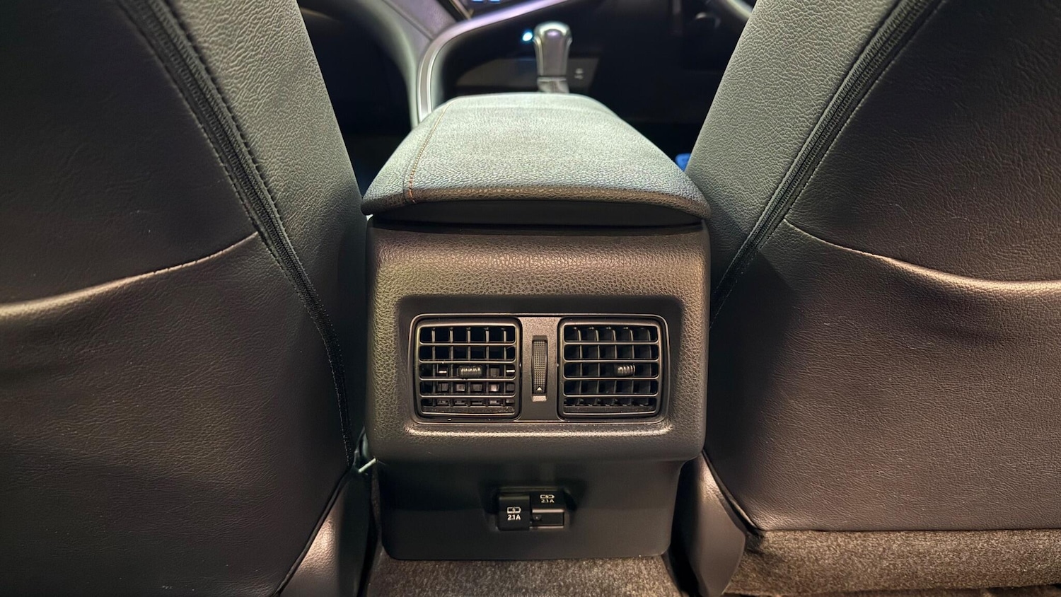 Used Toyota Camry 2021 for sale - 76964510: Photo 35