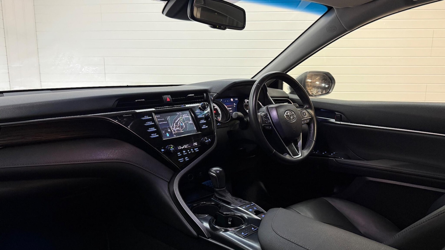 Used Toyota Camry 2021 for sale - 76964510: Photo 41