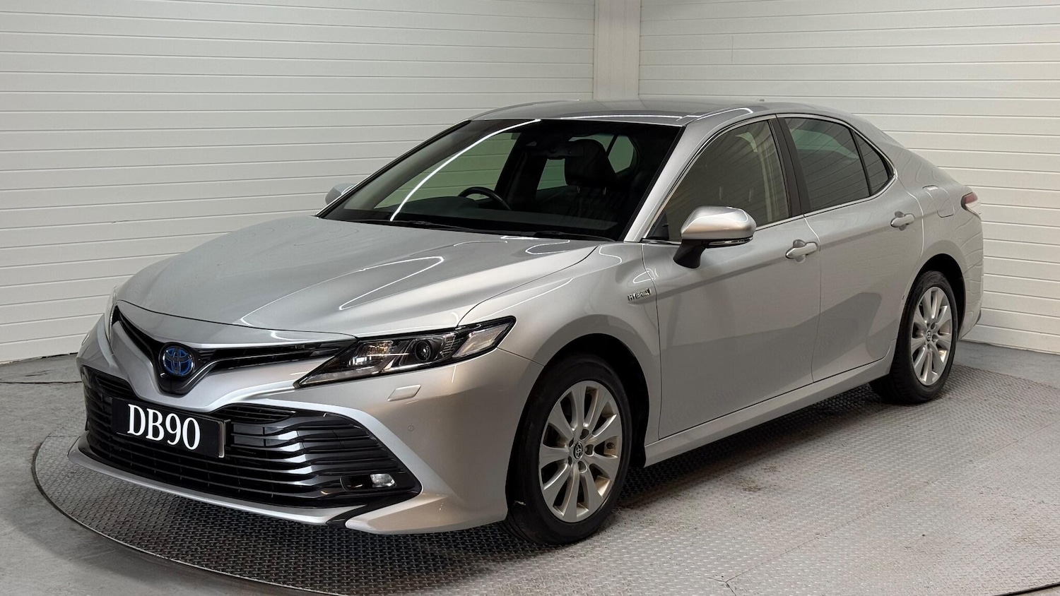 Used Toyota Camry 2021 for sale - 76964510: Photo 5