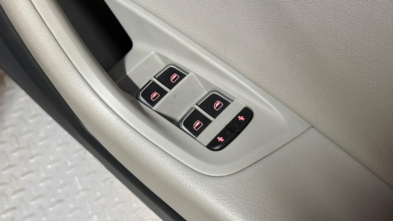 Used Audi A6 2017 for sale - 77969621: Photo 21