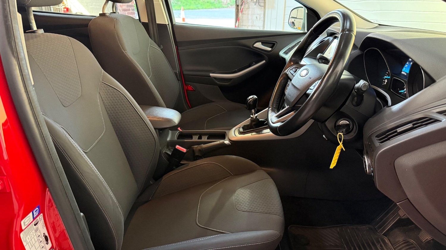 Used Ford Focus 2017 for sale - 78086760: Photo 24