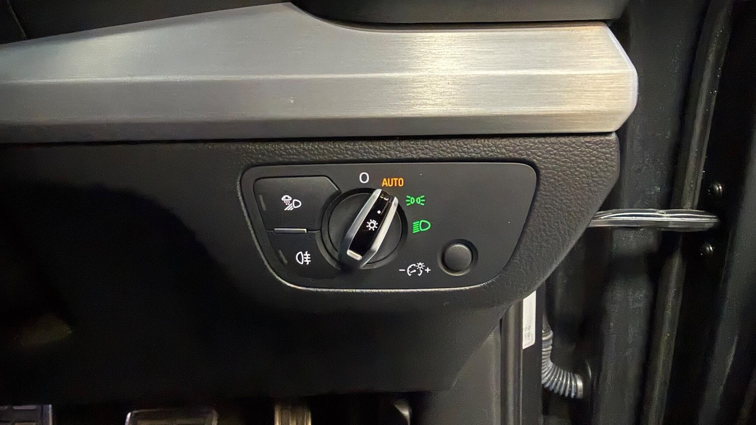 Used Audi Q5 2017 for sale - 77683313: Photo 29