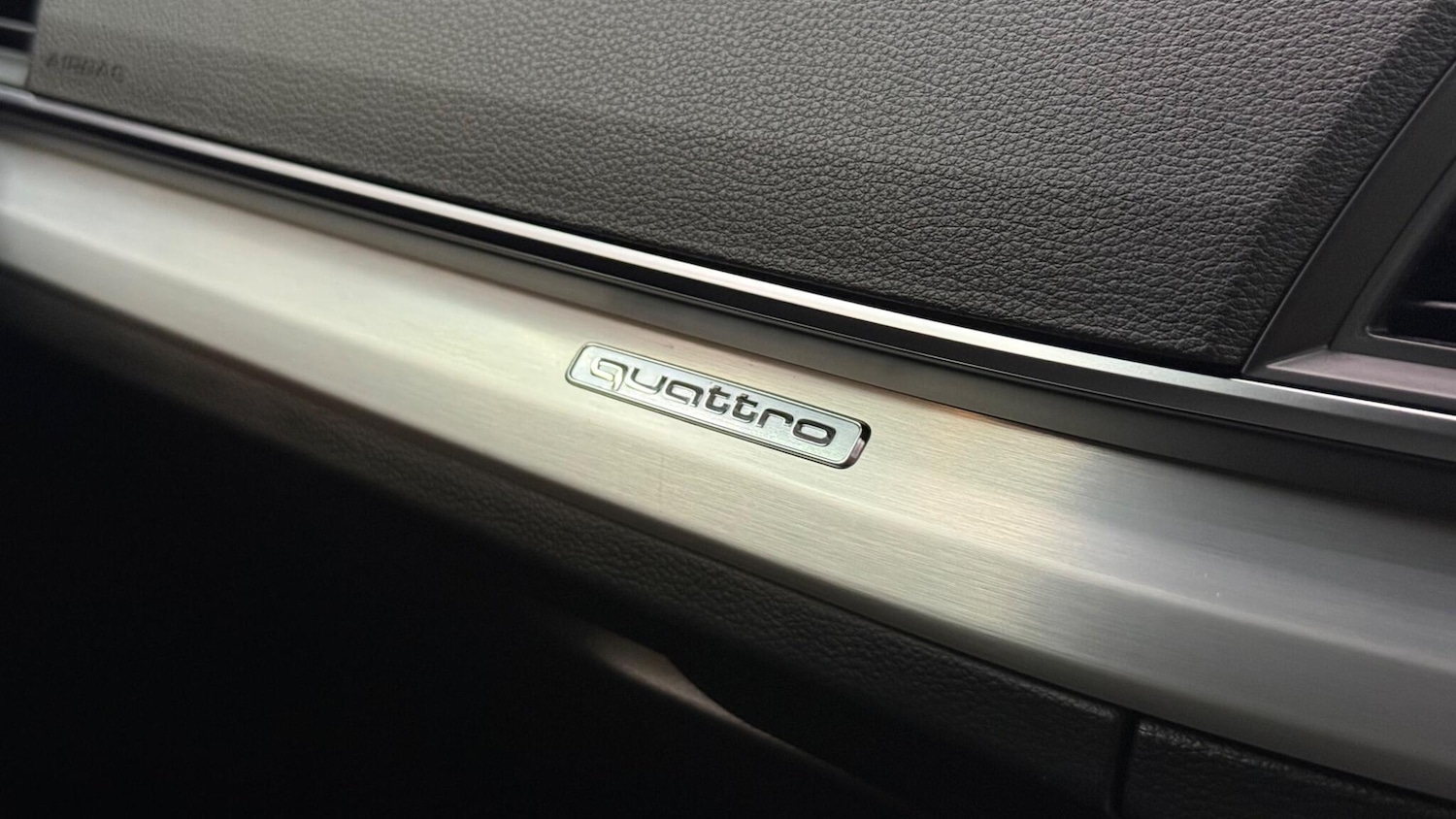 Used Audi Q5 2017 for sale - 77683313: Photo 45