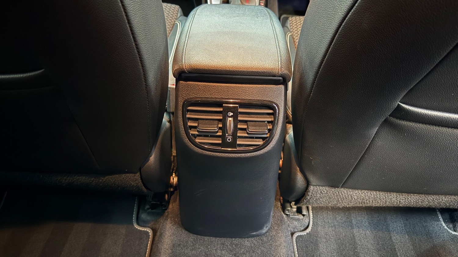 Used Kia XCeed 2021 for sale - 77625102: Photo 44