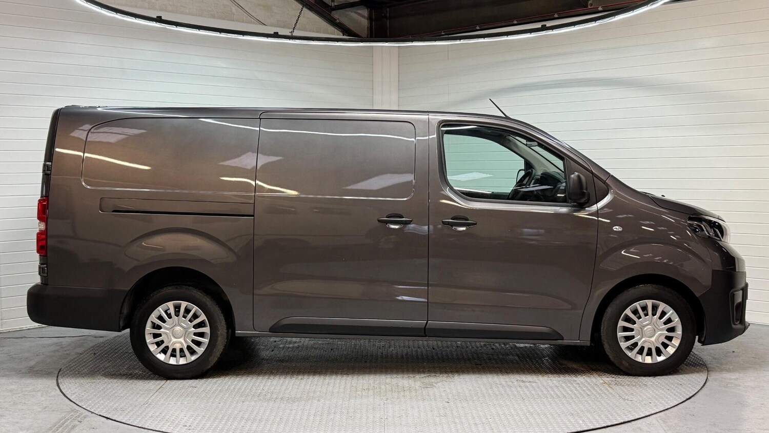 Used Toyota ProAce 2023 for sale - 77737131: Photo 11