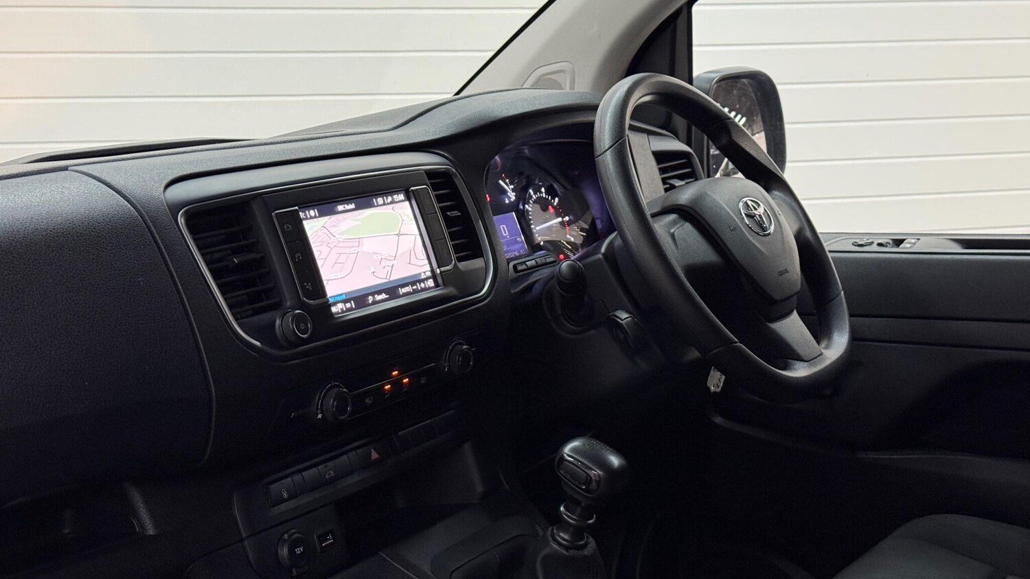 Used Toyota ProAce 2023 for sale - 77737131: Photo 34