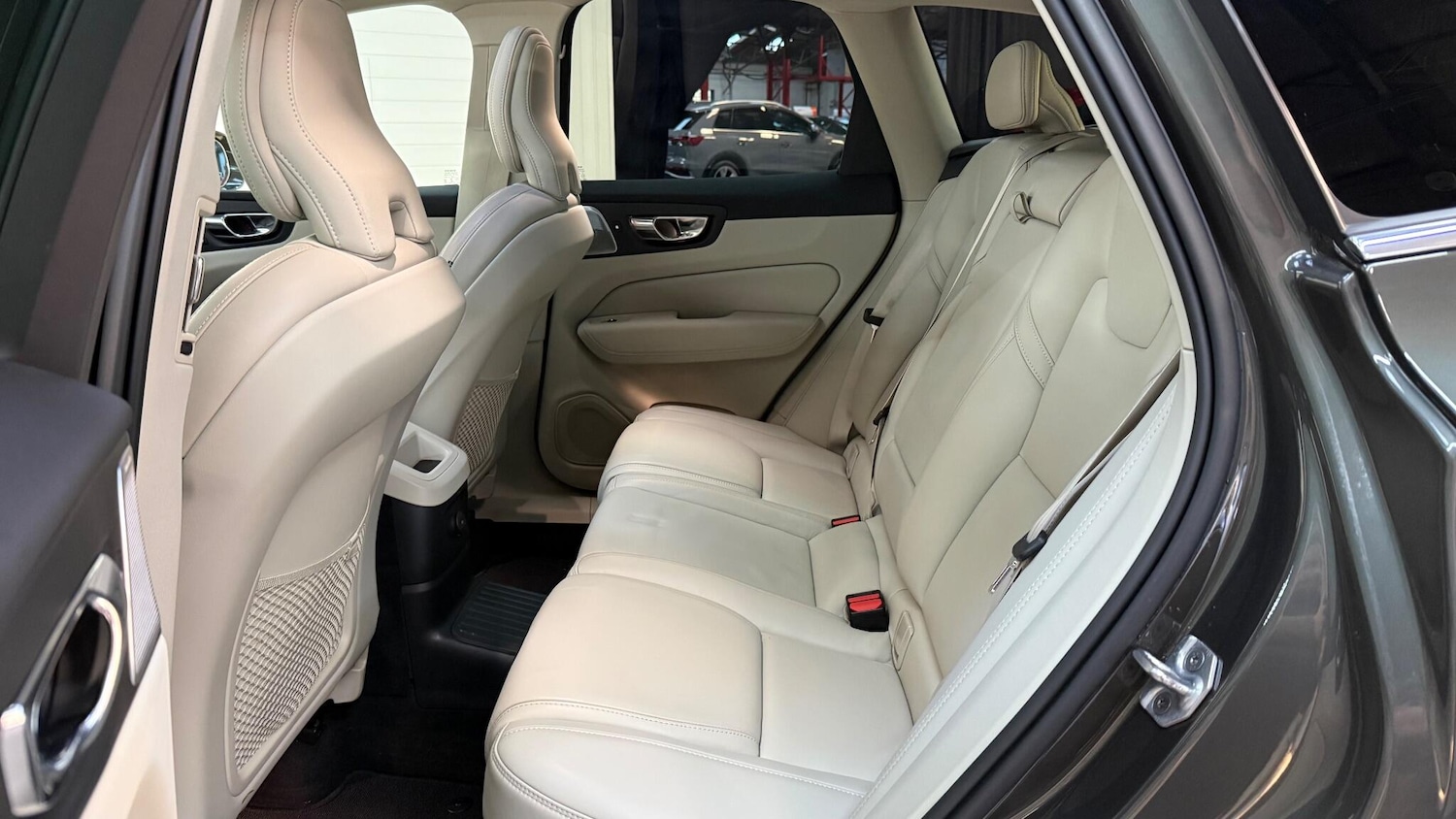 Used Volvo XC60 for sale - 77162848: Photo 55